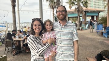 Seth and Laurel ID# 2096046 Banner Image